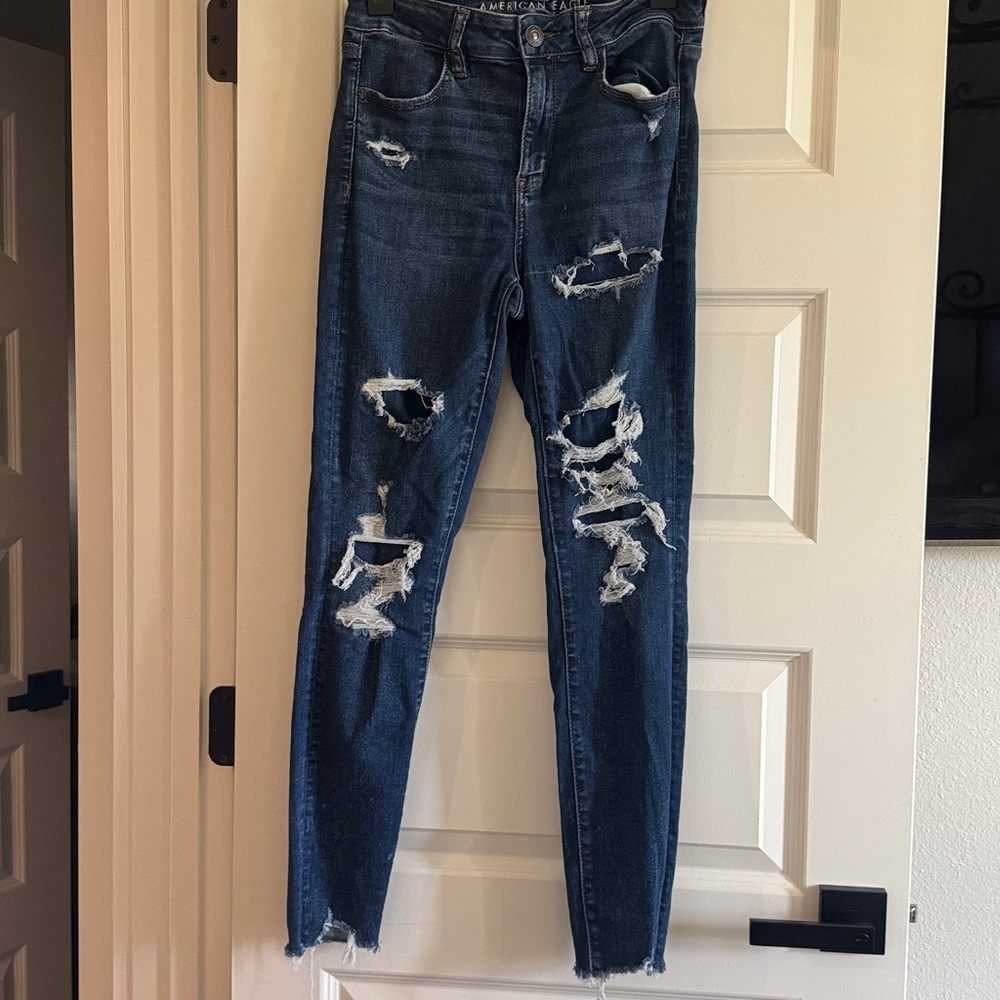American Eagle Outfitters Distressed Dark Blue Skinny Jeans
